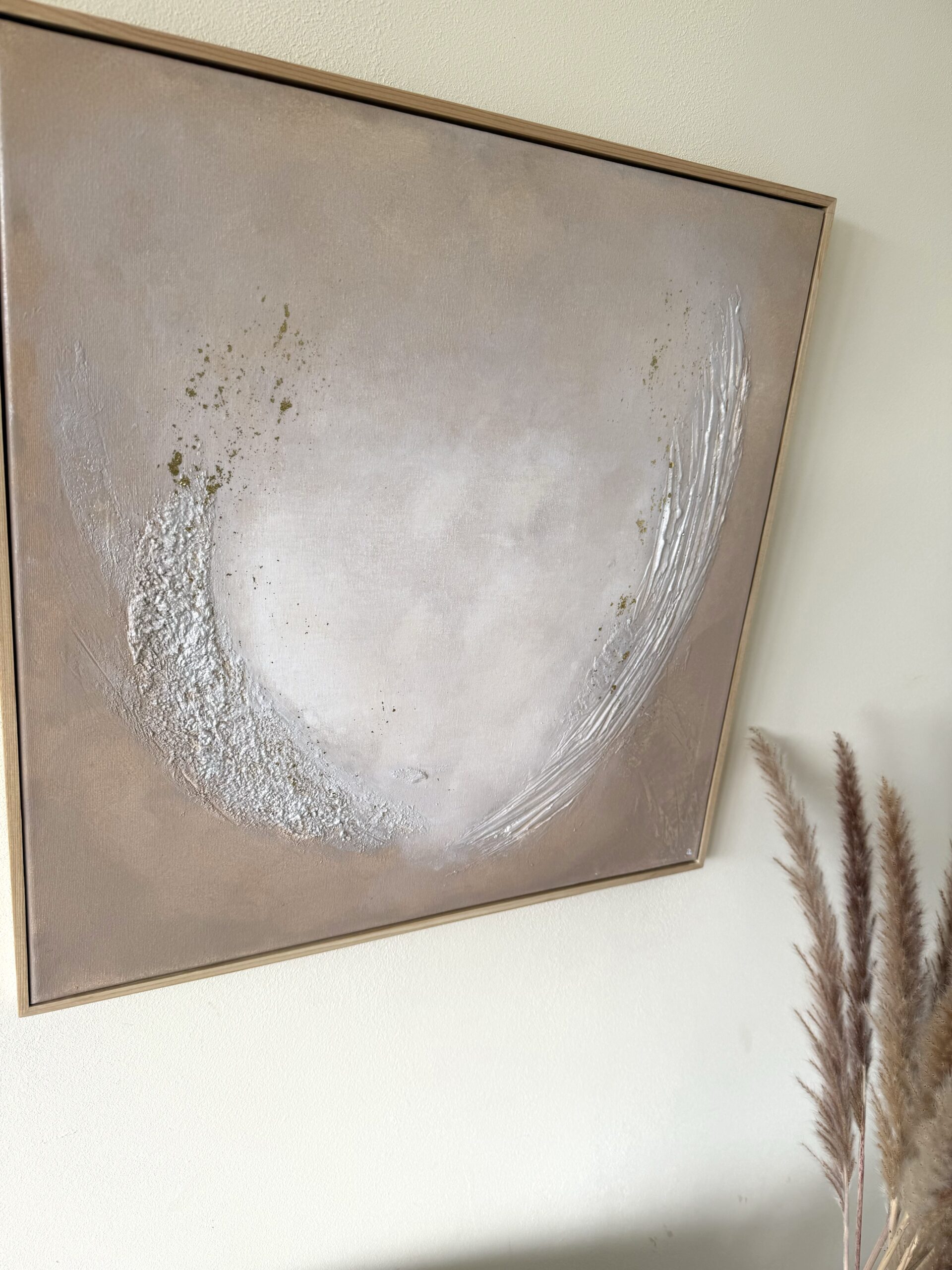 Caelum, peinture abstraite contemporaine Cal-lac aux nuances de terracota, blanc perle et doré