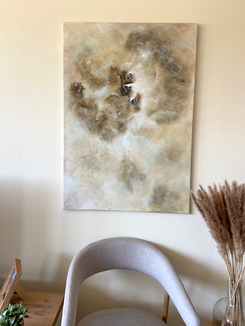 Nebula, peinture abstraite contemporaine Cal-lac aux nuances de brun, vert et jaune naples